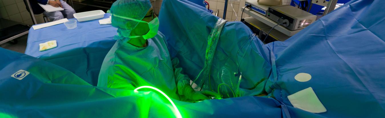 Urologie Greenlight Laser Groupe hospitalier Diaconesses Croix Saint-Simon 75020 Paris Est Hopital Avron 