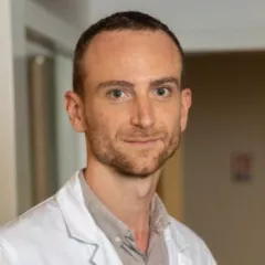 Dr G Auberger