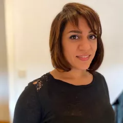 Mina Alizadeh